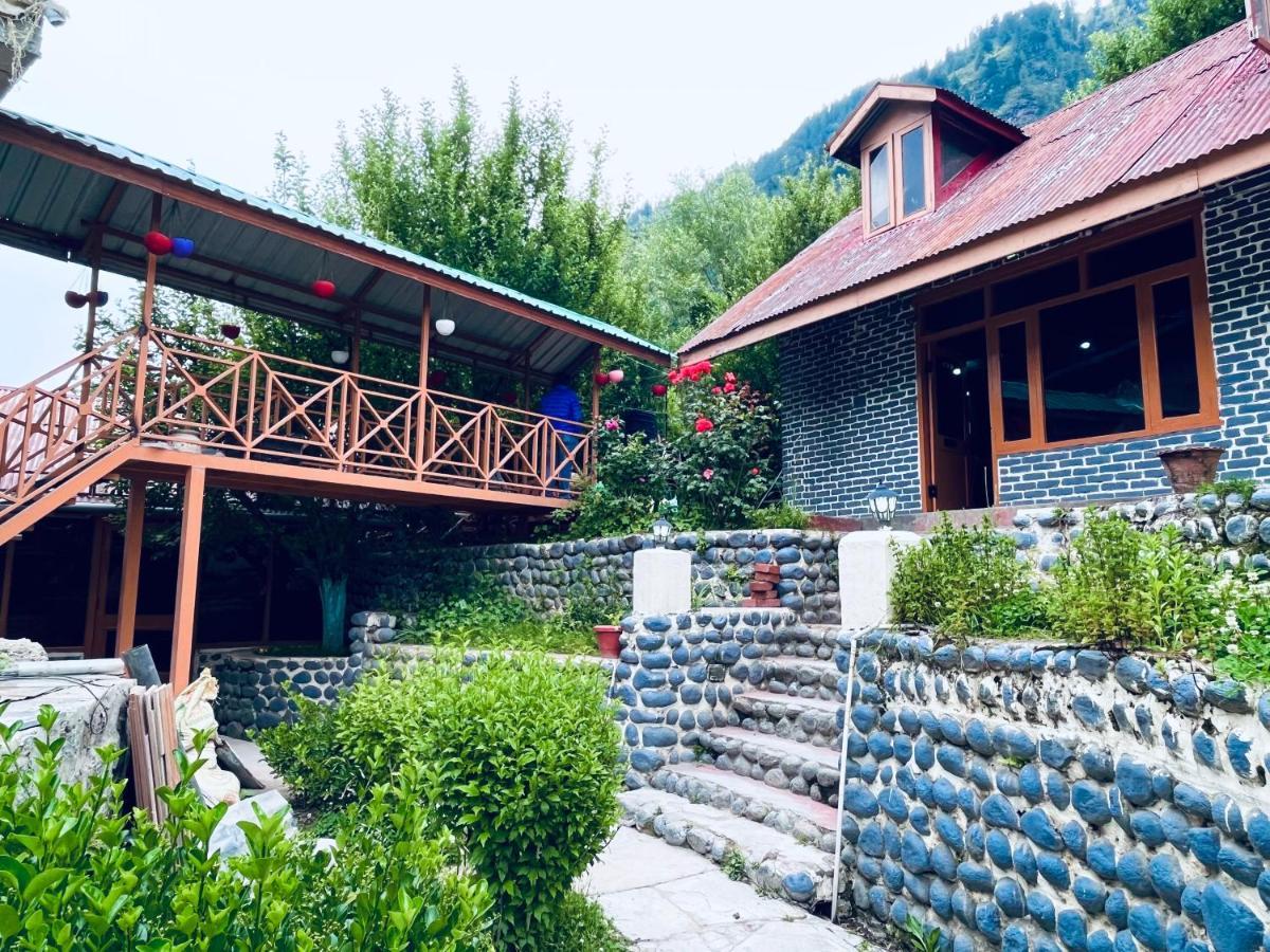 Naina Spring Resort, Manali - Away From City Hustle ภายนอก รูปภาพ